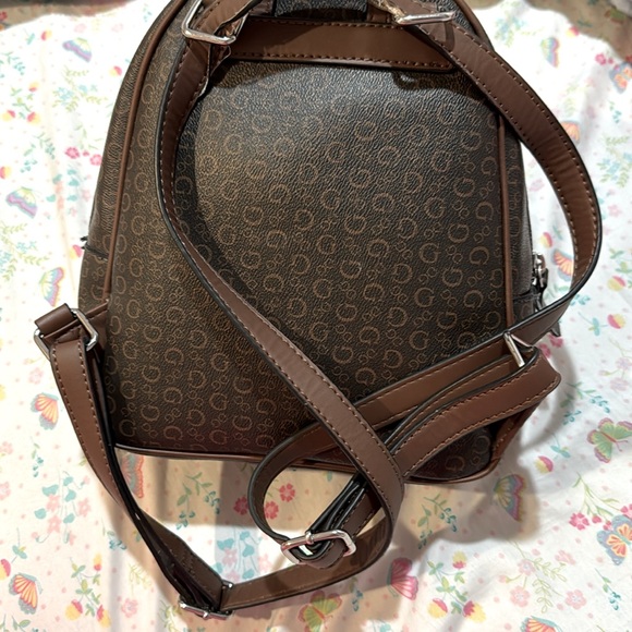 Guess Book Bag - Picture 3 of 4
